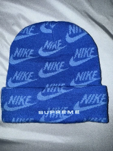 bonnet Nike suprême