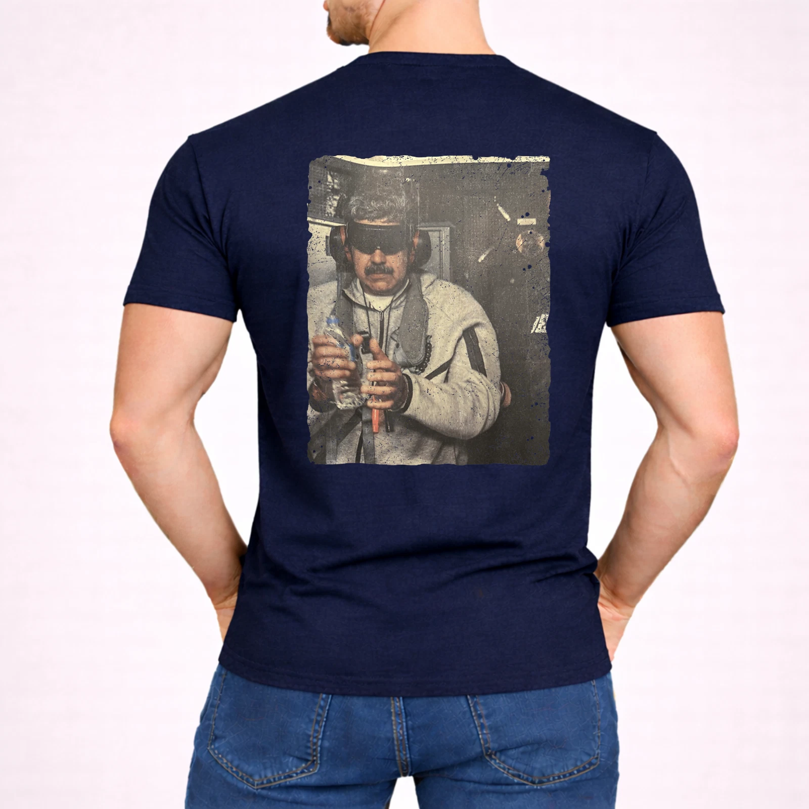 [ON BACK] Venezuela Libre 2026 T-Shirt Abstract Flag Design Support Graphic Tee