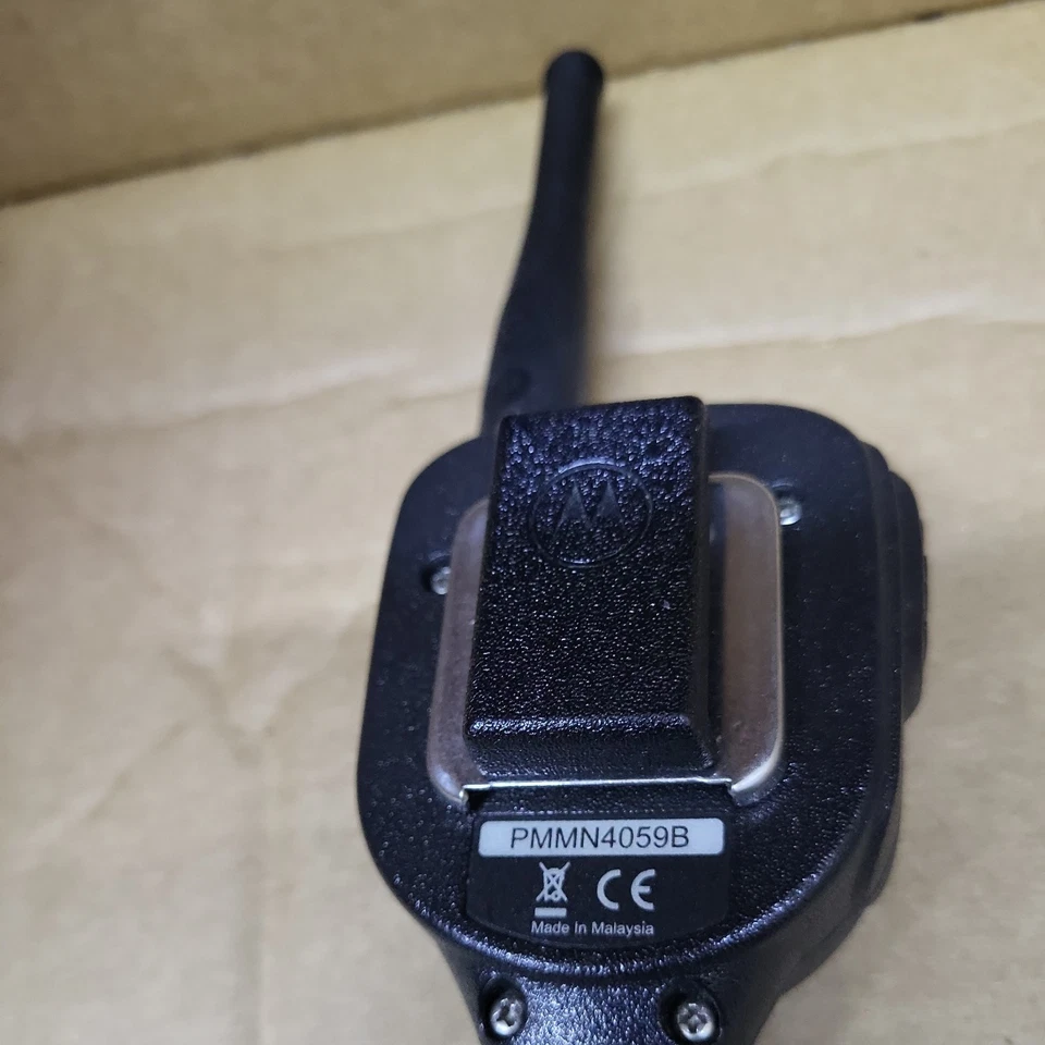 Motorola PMMN4059B Impres APX7000 APX8000 7/800  Shoulder Mic Clip Antenna PSM - Image 4 of 4