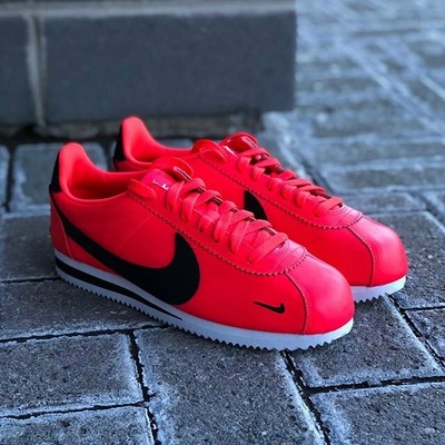nike cortez premium red