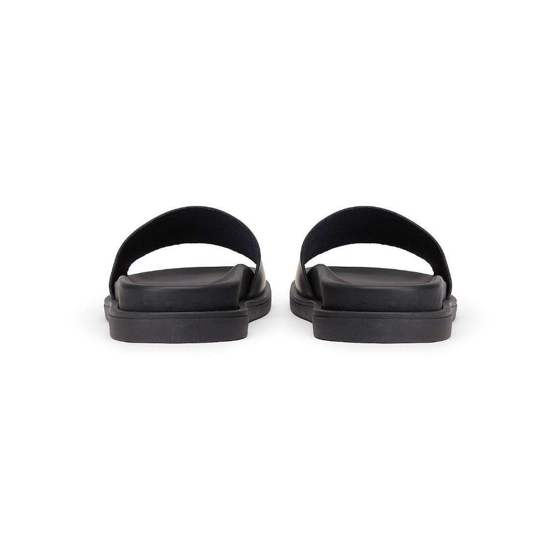 8 by YOOX LEATHER SANDALS サンダル レザー100% 8 By YOOX LEATHER CROSS STRAP SIDE BUCKLE SANDAL | Black
