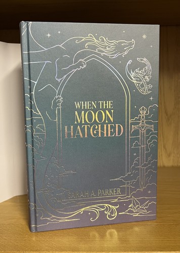FAIRYLOOT: When The Moon Hatched - Sarah A. Parker ~ **Hand SIGNED + Bookmark** - Picture 9 of 24