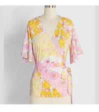 ModCloth Floral Wrap Tie V Neck Blouse in Floral Fields L