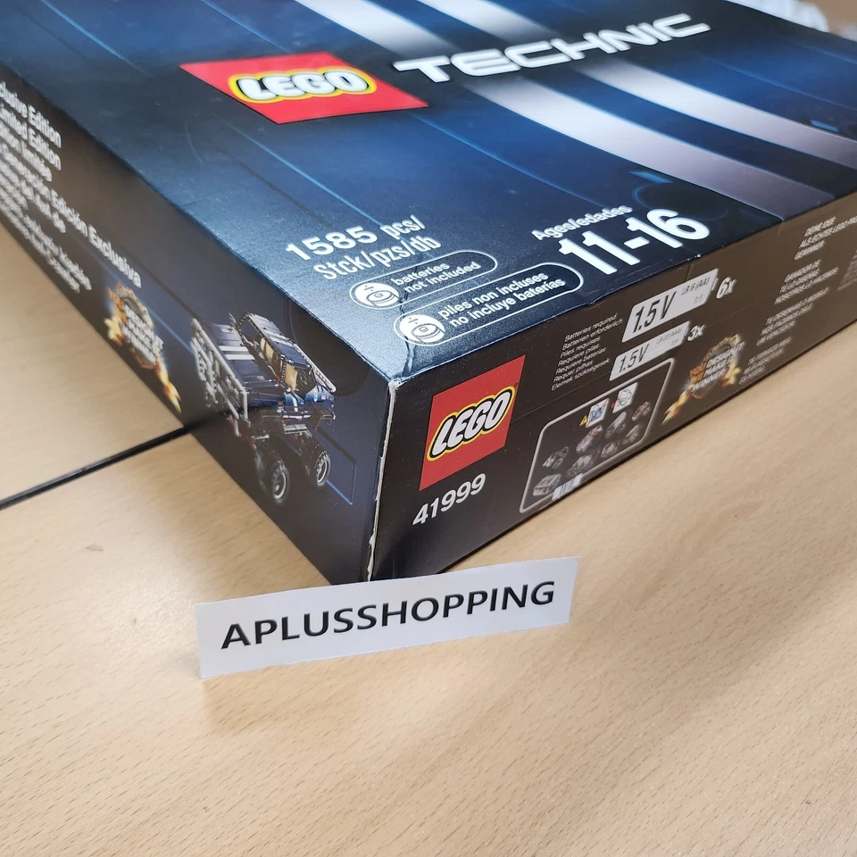 Lego 41999 4x4 Crawler Exclusive Edition 1595pcs FedEx Shipping - Sealed - Image 3 of 4