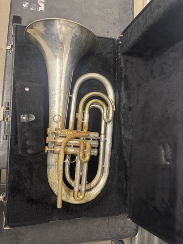Kanstul Custom Class Bb Marching Baritone Model 290
