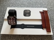 Apple Watch Series 10 LTE 46mm Slate Titangehäuse mit schwarzem Sportarmband OVP