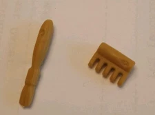 Calico Critters Sylvanian Family mini brown paint Brush & Comb set Tiny