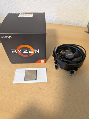 AMD Ryzen 5 2600X CPU 6 Kern 3,6 GHz Sockel AM4 mit AMD Wraith Stealth Kühler