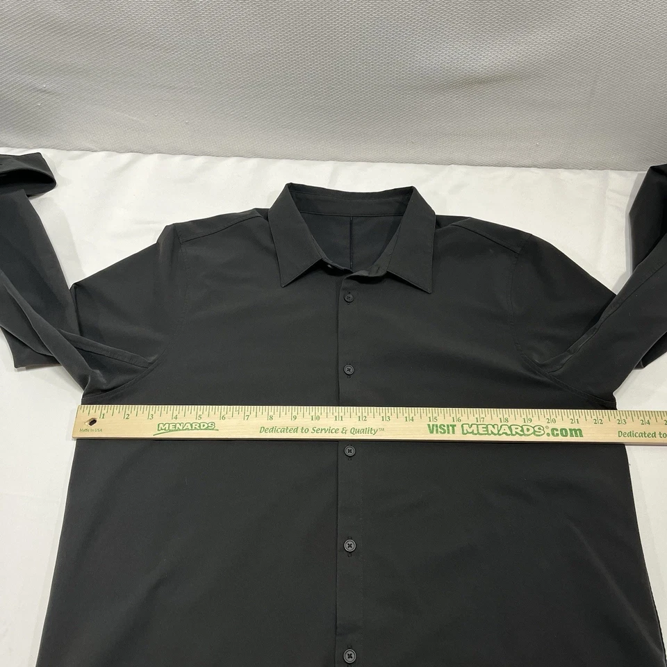 Lululemon Mens XL Venture Classic Fit Button Down Long Sleeve Shirt Black - Image 4 of 4