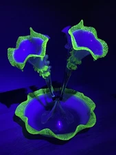 Victorian Era 4 Horn Vaseline Glass Epergne 