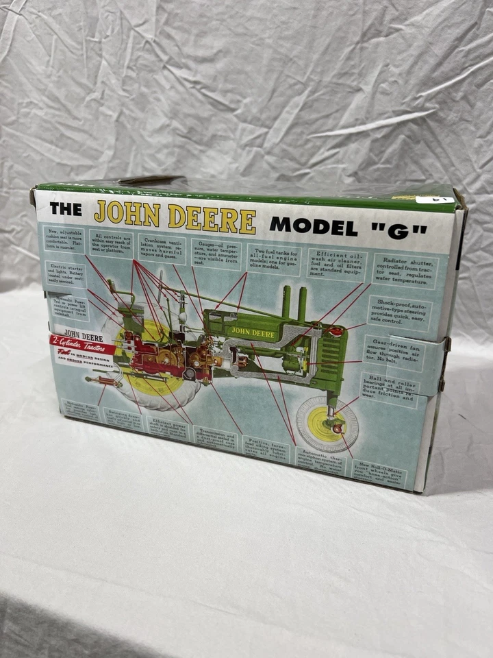 Tractor ERTL John Deere Modelo “G” Precision Key Serie 2 2006 Foto 4 de 4