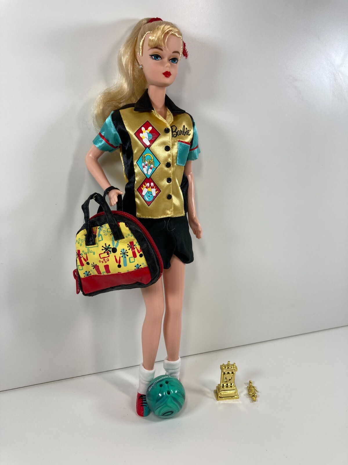 83%以上節約 NO.12 ピンバッジ club Barbie ヴィンテージ agapeeurope.org