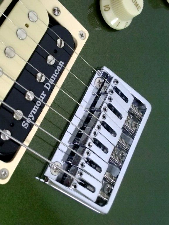 New Edwards E-THROBBER LEAF GREEN METALLIC Electric Guitar From