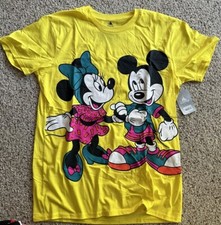 Disney Mickey and Minnie Mouse T-Shirt for Adult Size Large