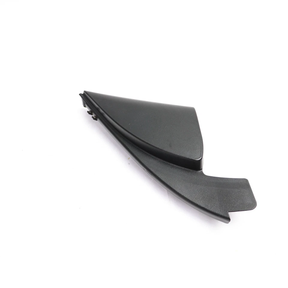 04-08 SUZUKI FORENZA  RH RIGHT PASSENGER SIDE CORNER DOOR TRIM 4L13  - Image 4 of 4