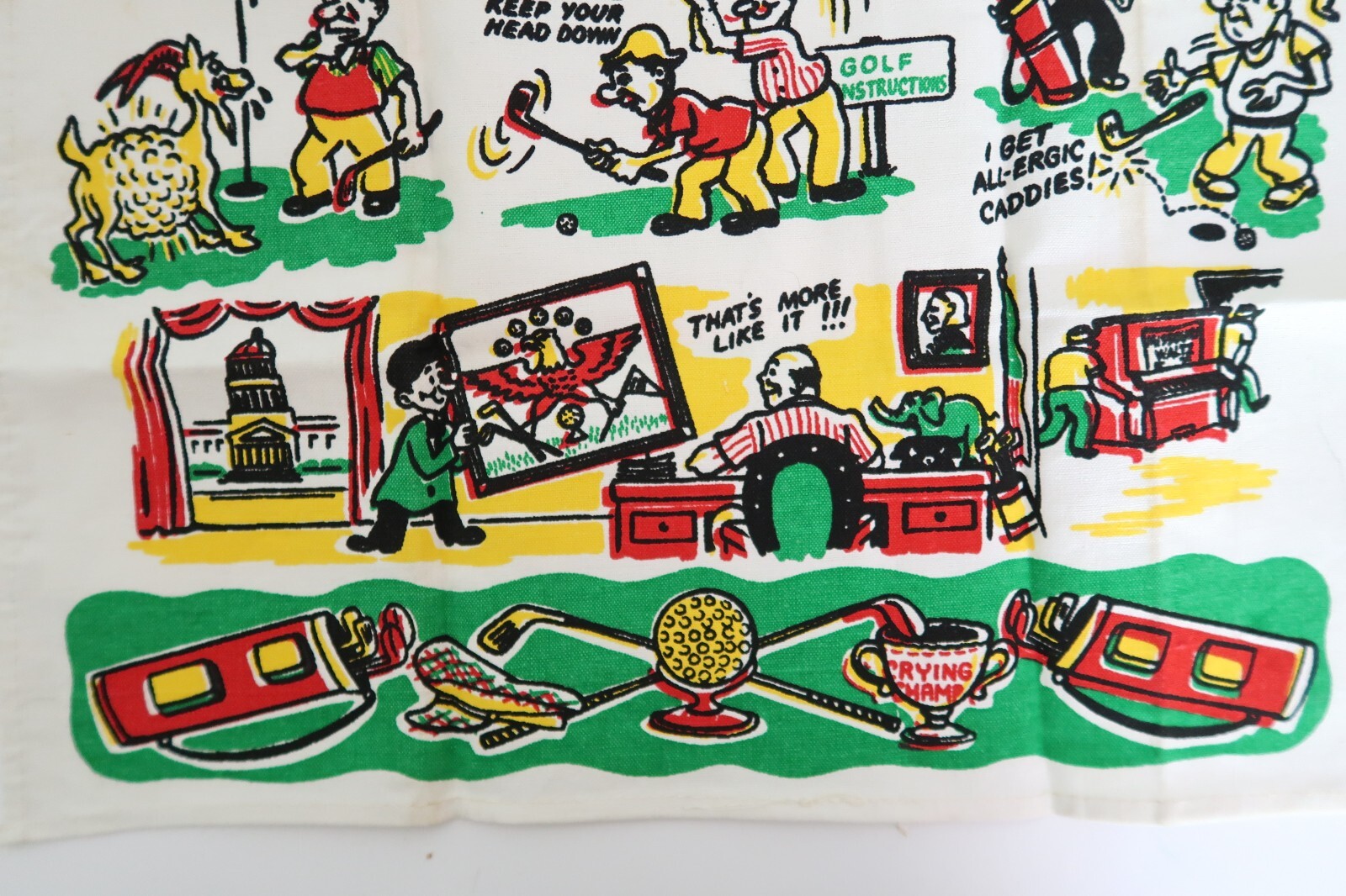 Gag Gift Golfer's Crying Towel 17" x 24" Vintage Golf Lover Item