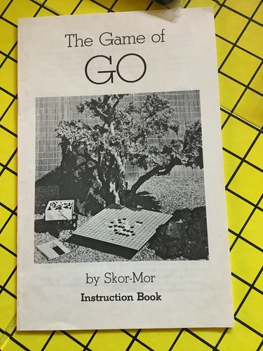 Vintage GAME OF GO Oriental Challenge Strategy Board Game, 1951, COMPLETE - Picture 7 of 8