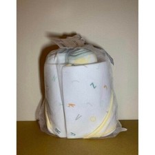 Infant Baby Towels  Washclothes Lightweight Bundle NEW 9 Piece 