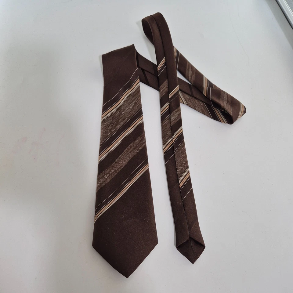 Vintage Wide Tie Men's Necktie Brown 1970s Men's Tie Neck Groovy 70's Fashion - image 4 of 4