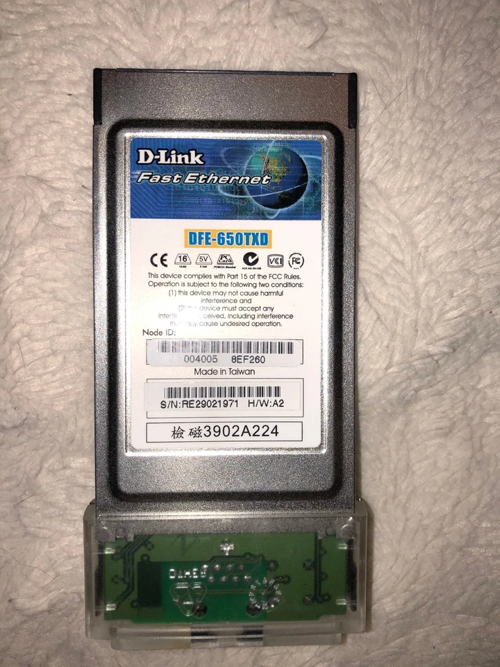 D-LINK DFE-650TXD FAST ETHERNET 10/100Mbps PCMCIA Adapter , RJ 45 Anschluss - Bild 2 von 3