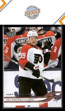 Hockey 2025-26 Upper Deck Matvei Michkov #128