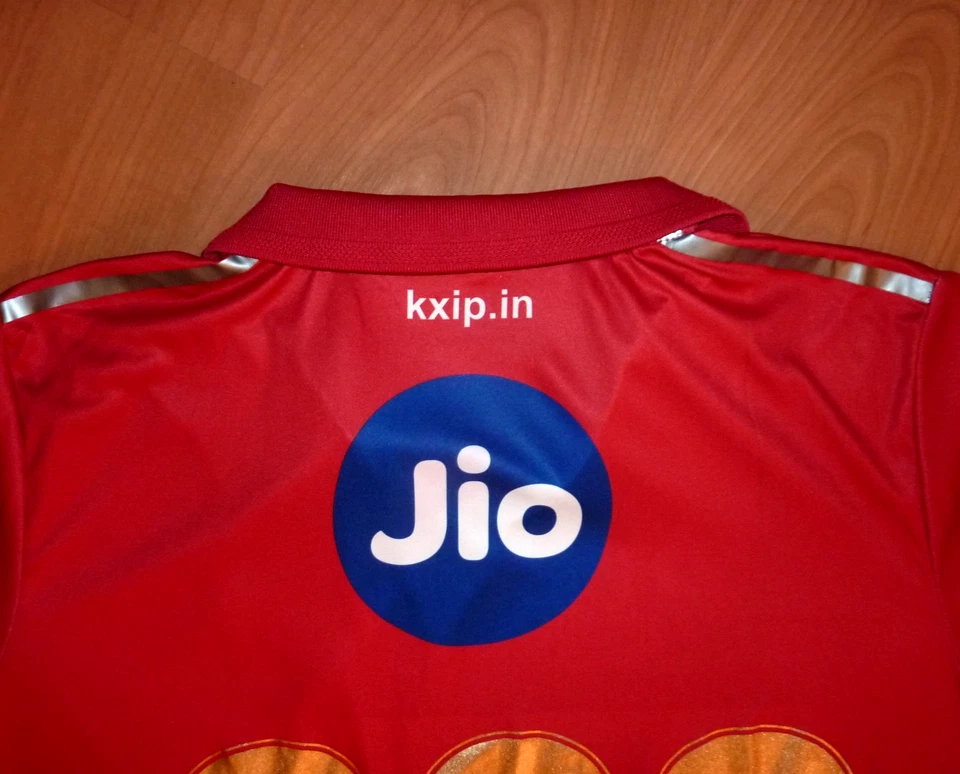 Camiseta de críquete T10 Sports Kings XI Punjab #333 Chris Gayle masculina tamanho XL vermelha S/S - Imagem 4 de 4