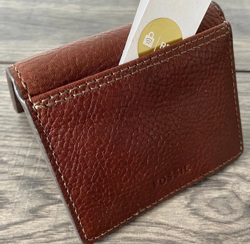 FOSSIL BROWN LEATHER CARDHOLDER & MONEY CLIP WITH RFID IDENTITY PROTECTION BNWT - Image 3 of 4
