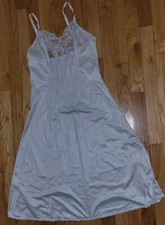  BLUSH VINTAGE GOWN, BEAUTIFUL ICE BLUE W/ LACE DETAIL, SZ 32, Made In USA