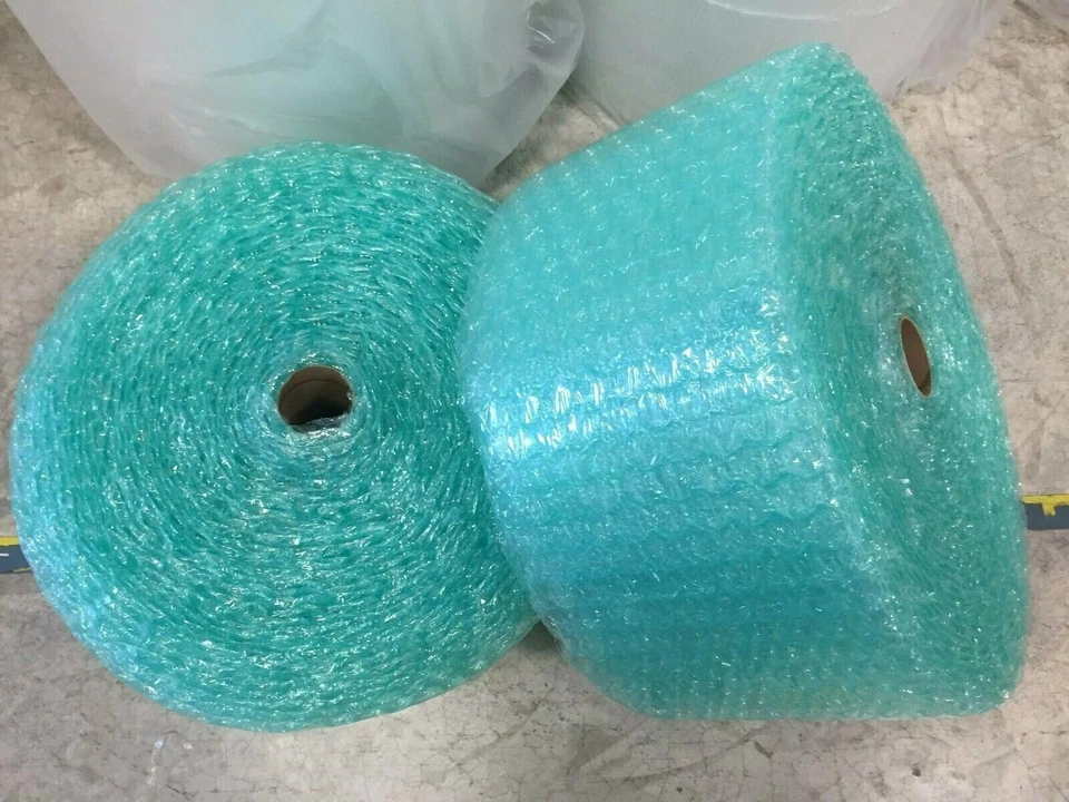 1/2" SH Recycled Large Bubble Cushioning Wrap Padding Roll 400' x 12" Wide 400FT - Image 2 of 2