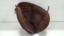 a950 catchers mitt