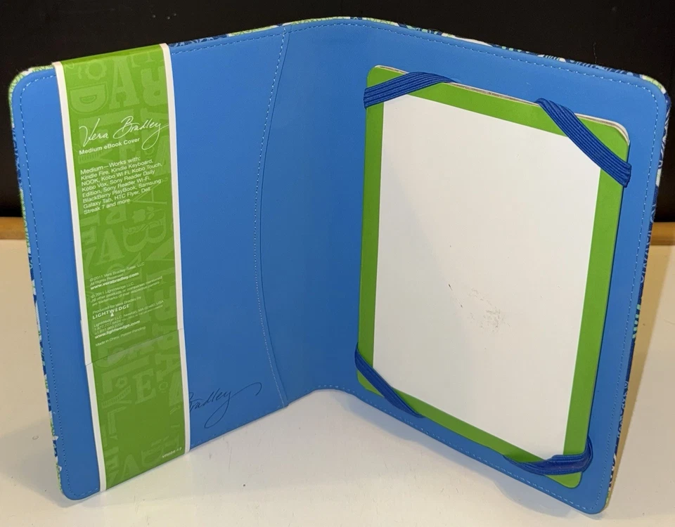 Vera Bradley Medium eBook Cover. Doodle Daisy Print Nwt Rare Retired Print - Image 3 of 4