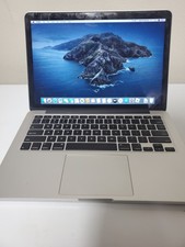 Apple MacBook Pro 13.3 in 2015 Silver/Intel Core i5 . 2.70 GHz, 128 GB . 8 RAM.