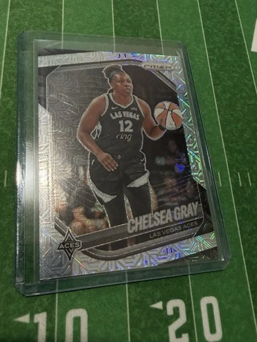 Chelsea Gray 2025 Panini Prizm Chelsea Gray #111