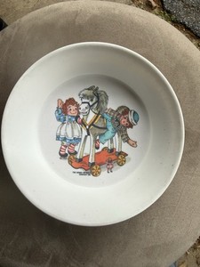 Oneida Deluxe 3243 Ceramic Pie Dish Raggedy Ann & Andy Collectible Vintage 1970s