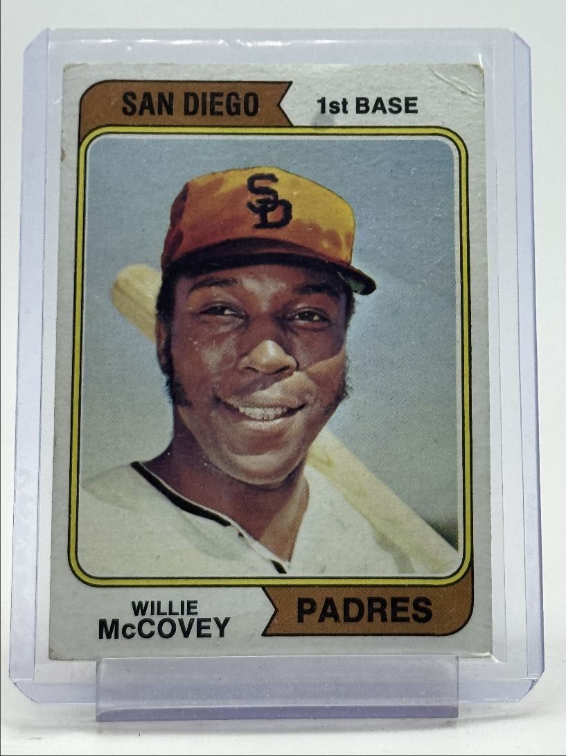 WILLIE MCCOVEY 1974 TOPPS BASEBALL SAN DIEGO PADRES #250 Q1880