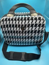 Heys NWOT Carry On Hardshell Beauty Bag Suitcase Adjustable Strap 11"x8" Train