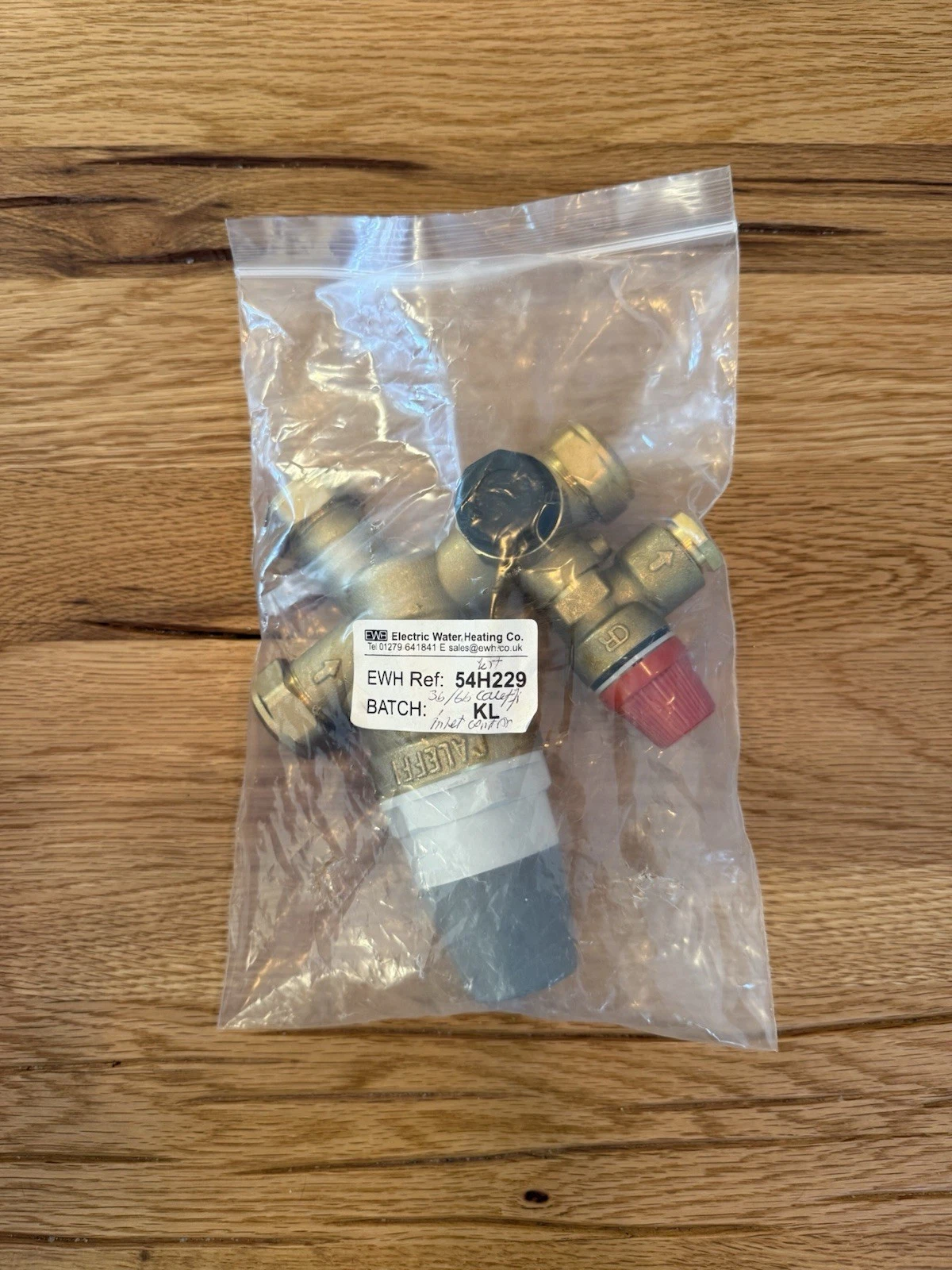 Caleffi 535001 535001CST 22mm 3 & 6 Bar 1 Piece Multibloc Inlet Control Valve 3