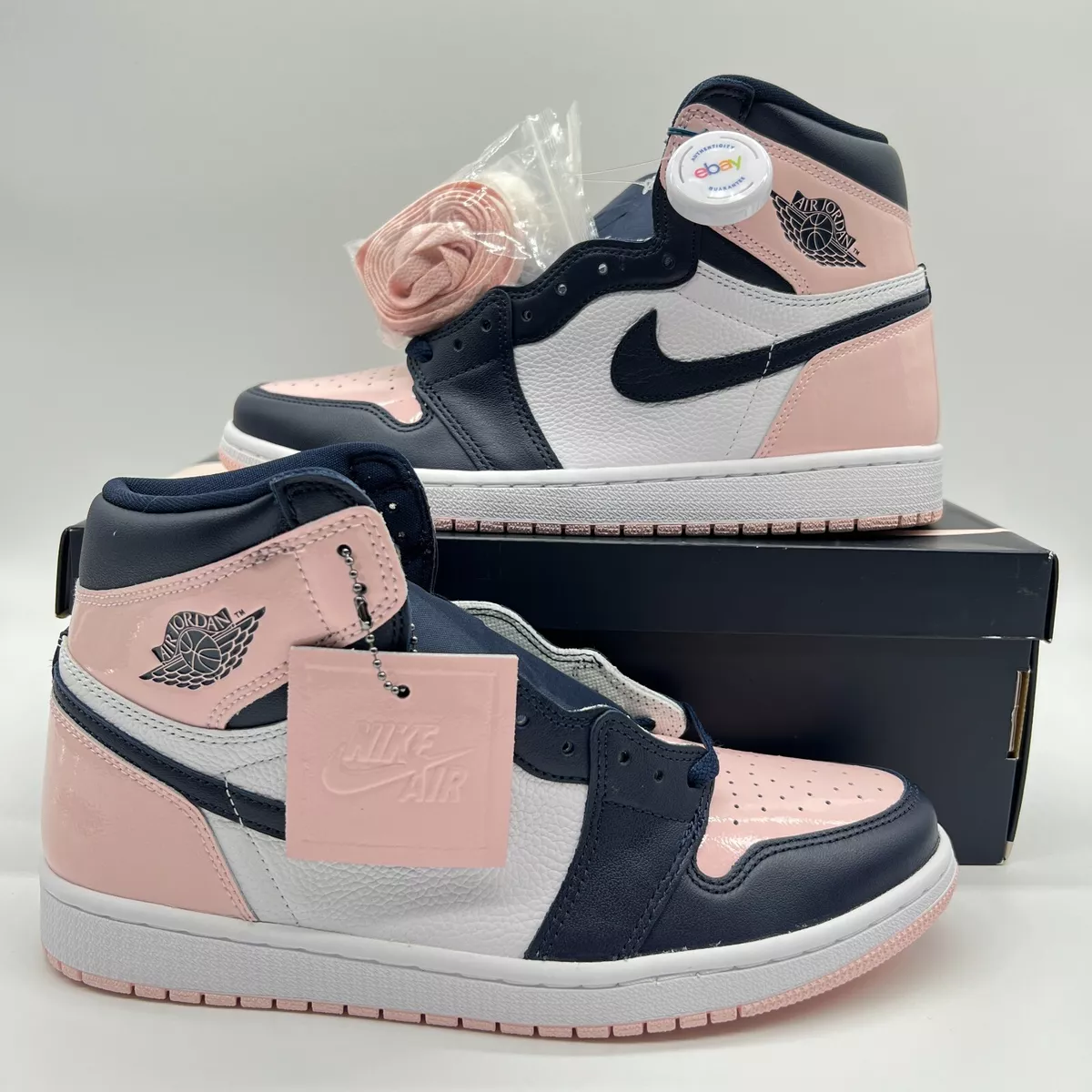 WMNS AIR JORDAN 1 RETRO HI OG Atmosphere