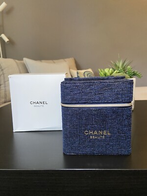 CHANEL Beaute Exclusive Makeup Box Travel Cosmetic Case Blue NEW
