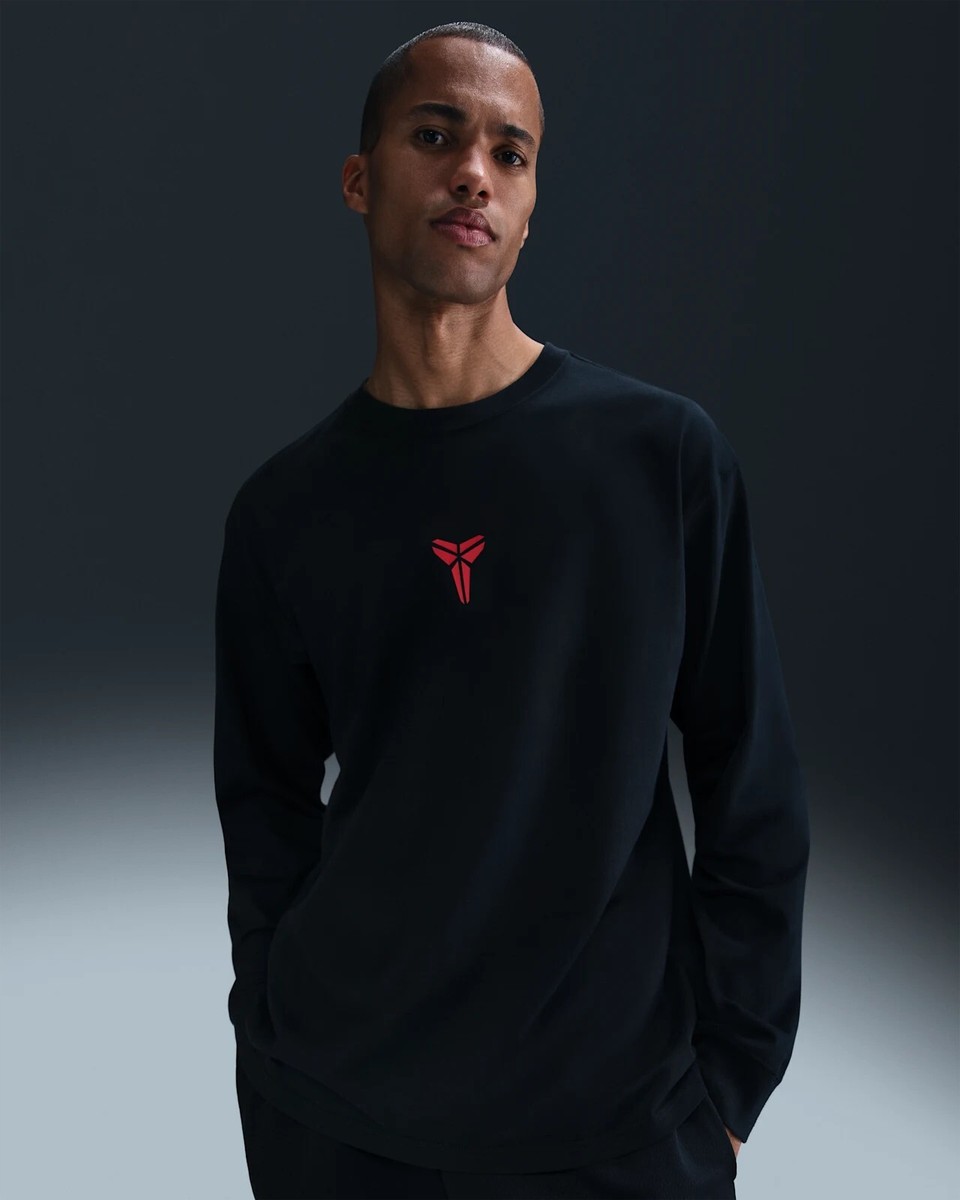 Nike Kobe Year of Mamba ナイキ コービー ロンＴ XL Kobe Year of Mamba Apparel Collection release date. Nike SNKRS