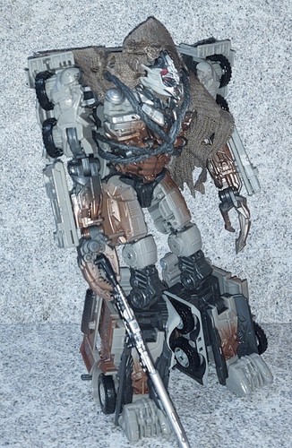 Transformers Studio Series Megatron 34 Complete Leader Dark of the Moon - Picture 8 of 9