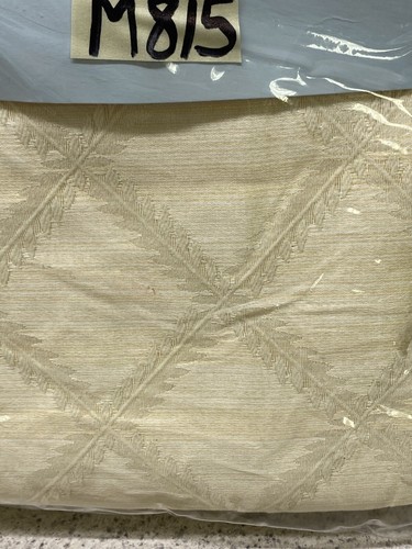 Lenox Laurel Leaf 70" x 104" Ivory Rectangle Tablecloth New - Picture 3 of 7
