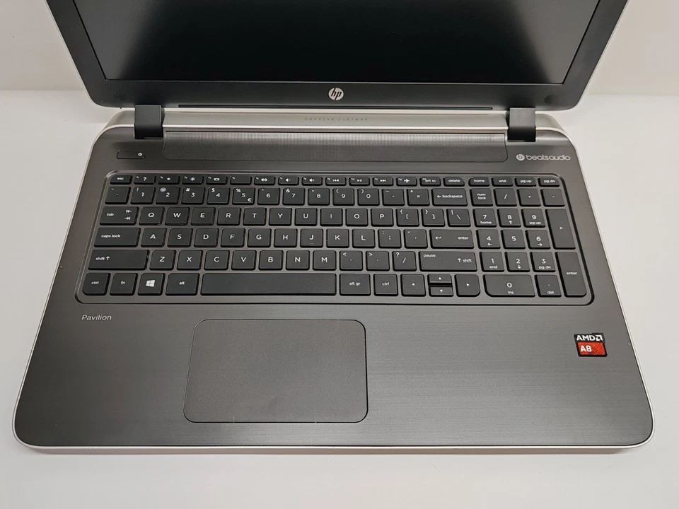 NOTEBOOK HP PAVILION 15 AMD A8-6140 4GB RAM 128GB SSD WIFI WIN11 WEBCAM - Immagine 2 di 4