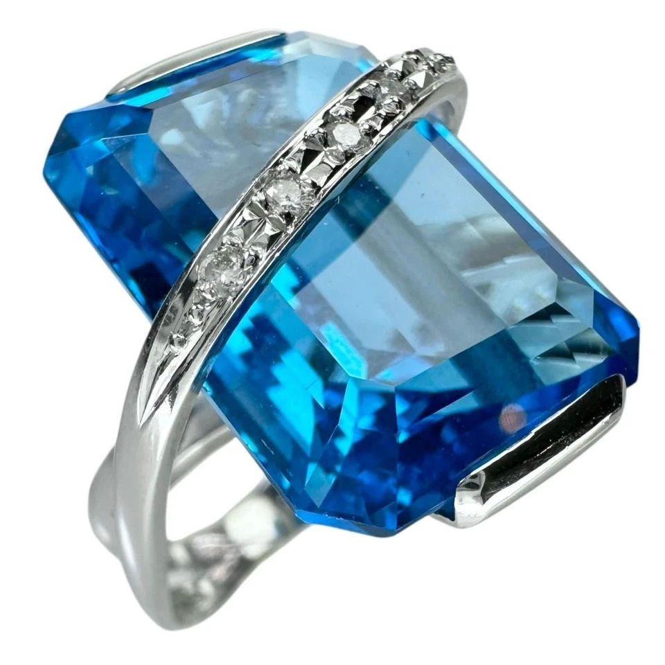 US 5.5 Topacio Azul 25.18ct Diamante 0.08ct Anillo K18WG Oro Blanco 11.7g... - Imagen 2 de 4