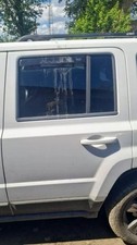 Porte arrière et accessoires Jeep PATRIOT