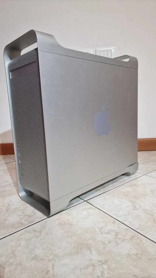 Apple Power Mac G5 - Doppio processore con Mouse e Tastiera - GUARDA IL VIDEO - Immagine 4 di 4
