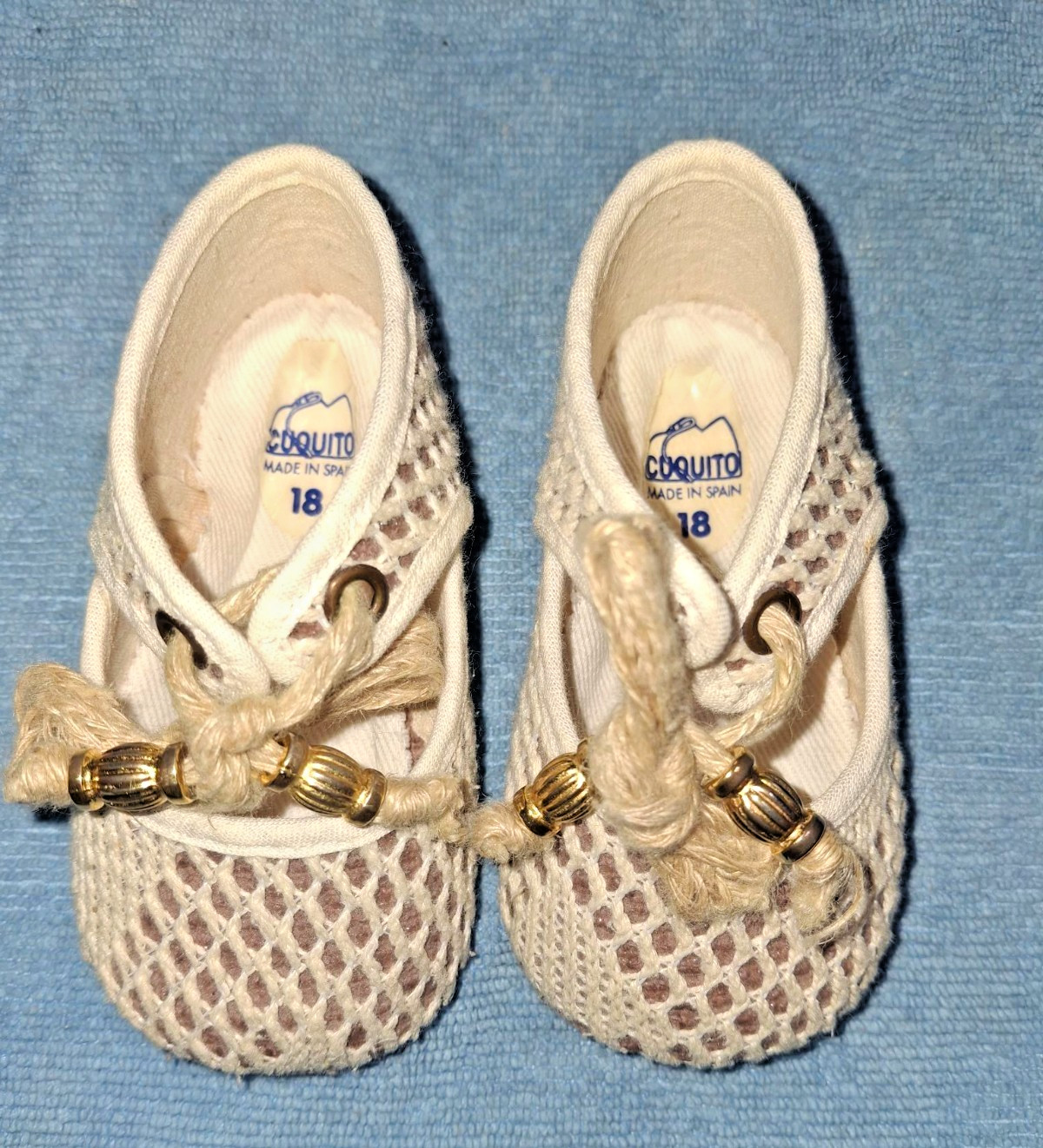 Beige  Soft Sole Lace Up Size 18 Month) Made In Spain