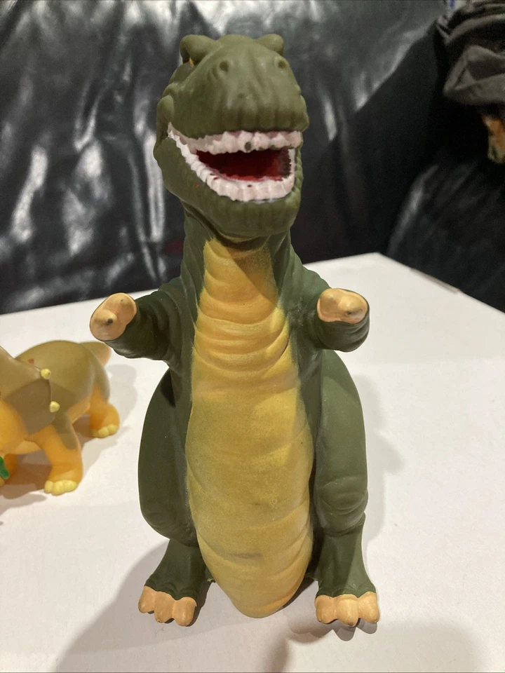 Land Before Time Sharptooth, Cera, And Baby T-Rex PVC Pizza Hut 1988 Amblin - image 4 of 4