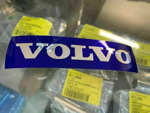 Genuine Volvo XC60 Grill Badge 30796427 Volvo XC60 Front Grille Emblem Original - Picture 2 of 3