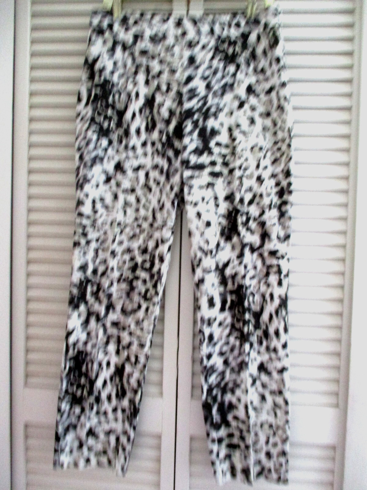 NATORI CROPPED PPANTS COTTON BLEND  LEOPARD PRINT MULTICOLOR WHITE  8 NEW